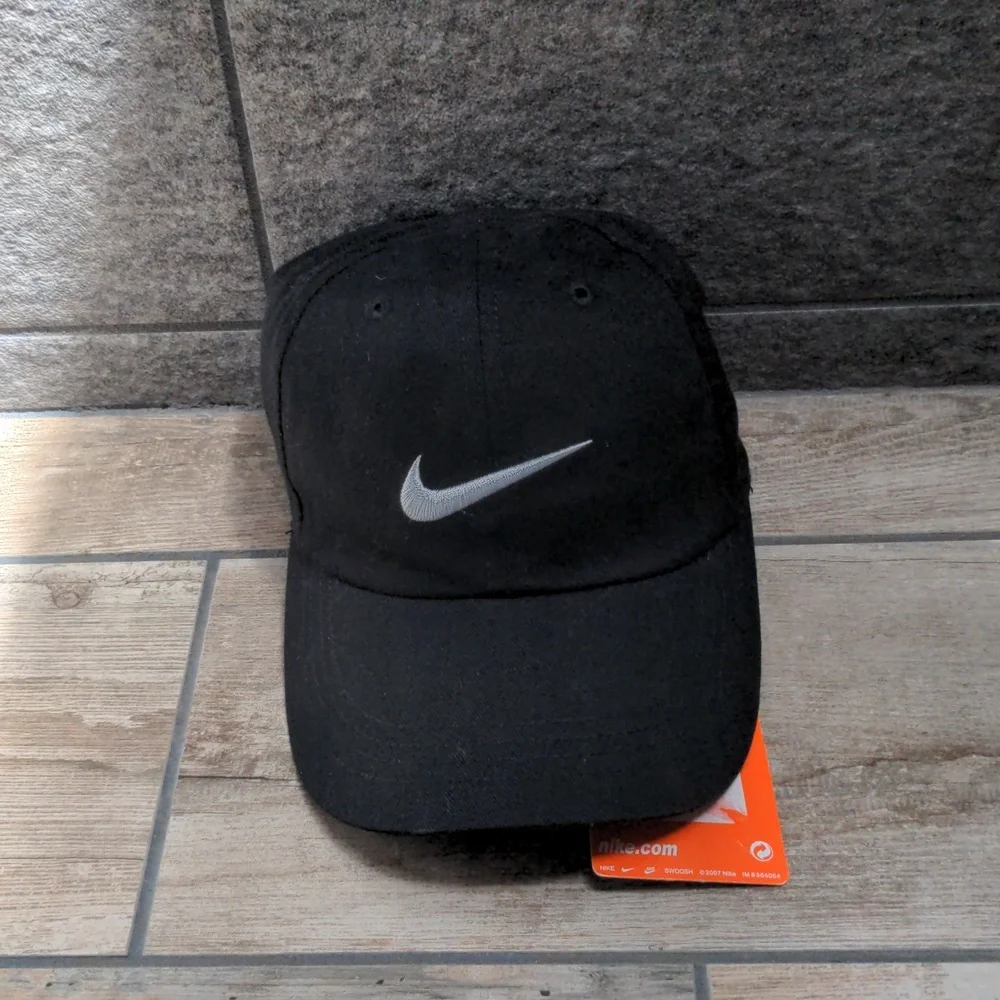 NEW Kids' Black Nike Adjustable Baseball Cap / Hat